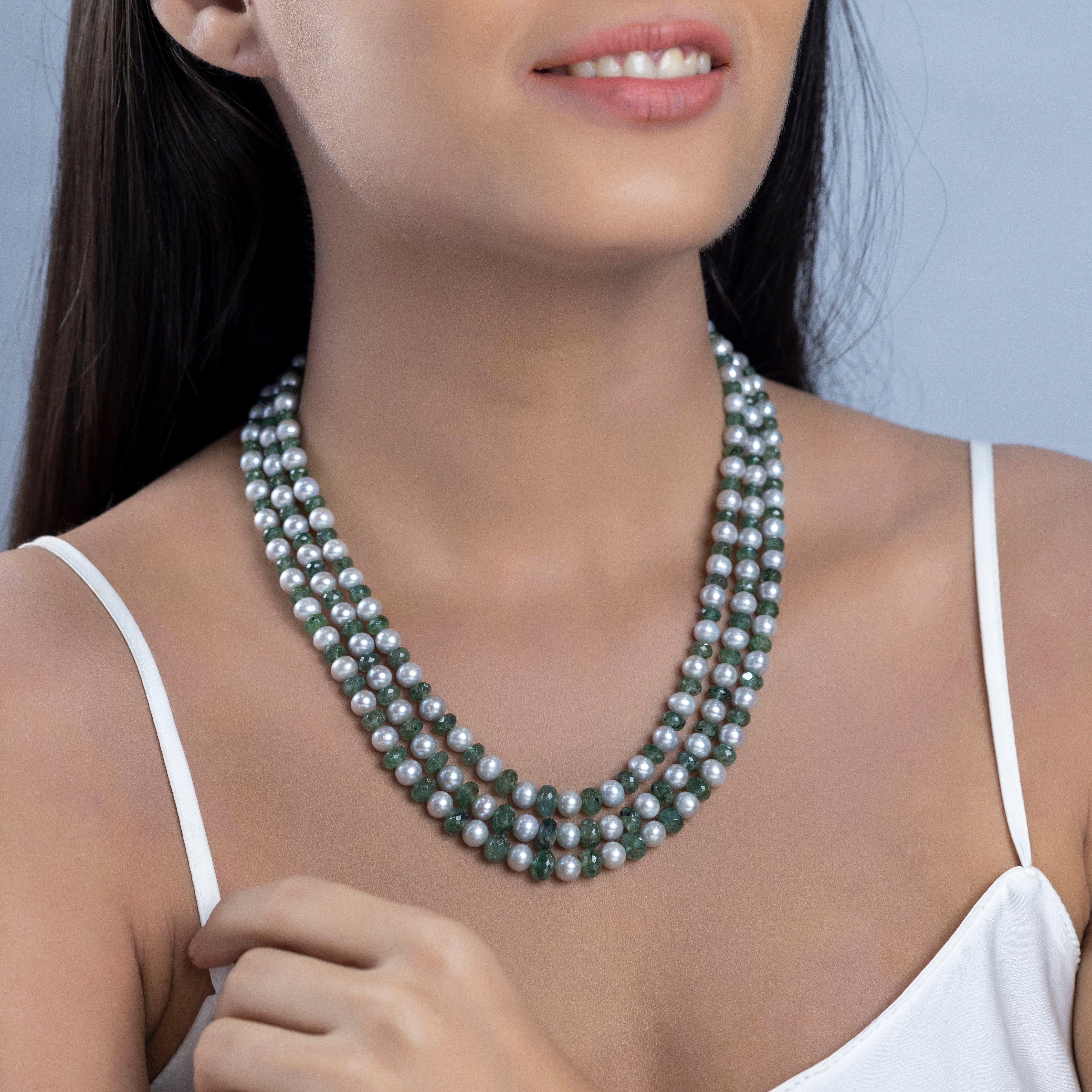 Verde Freshwater Pearl and Emerald Necklace