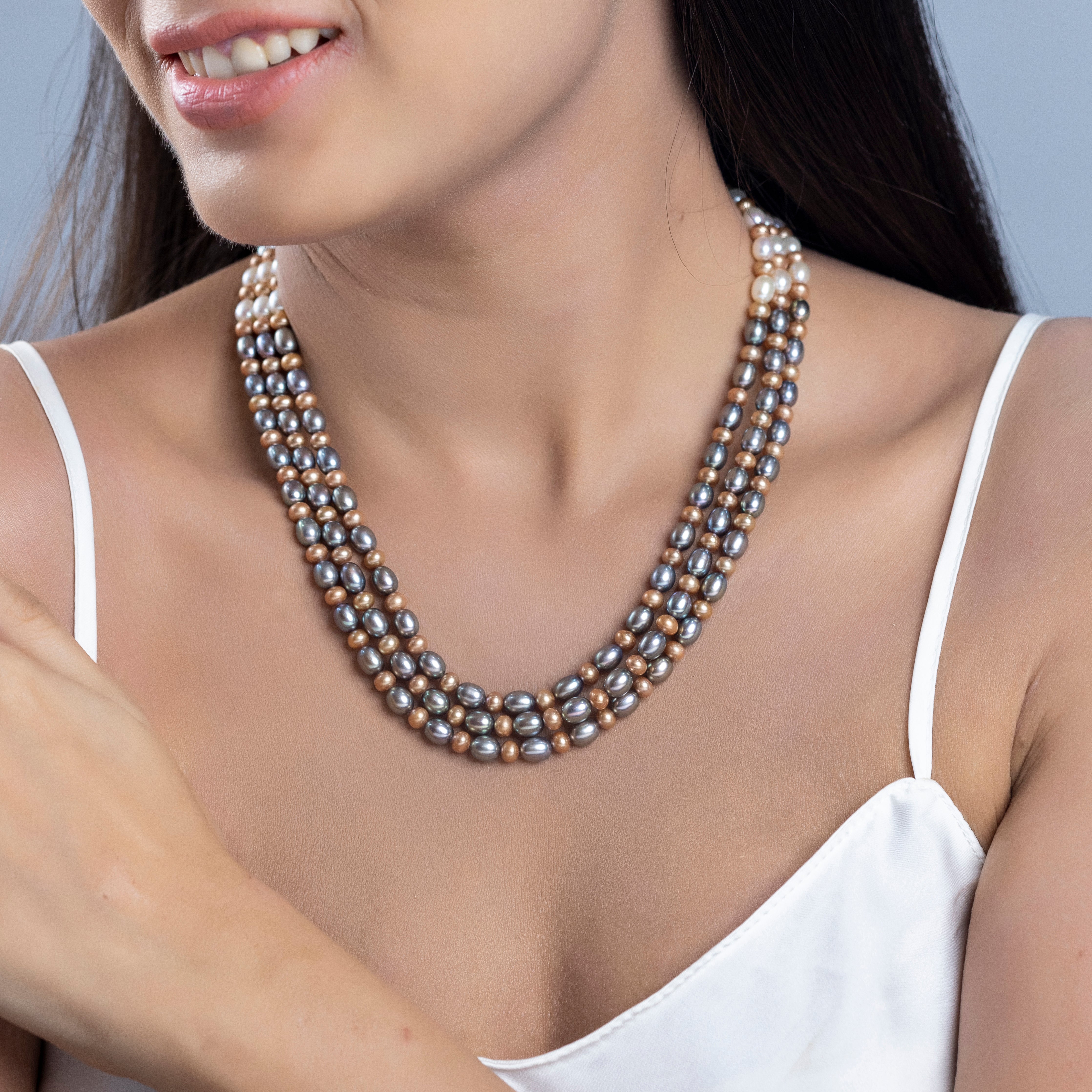 White Oval Pearl Necklace