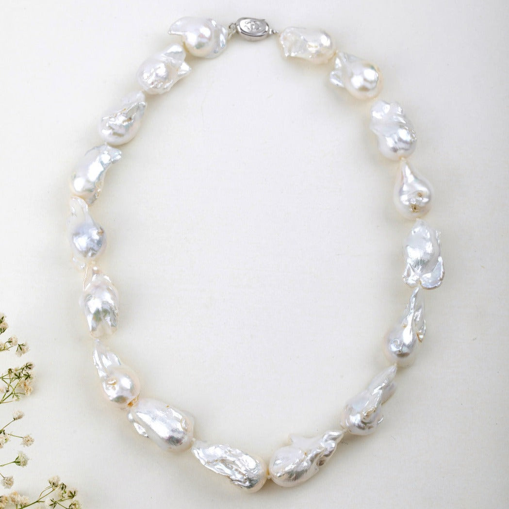 Freshwater White Pearl Necklace