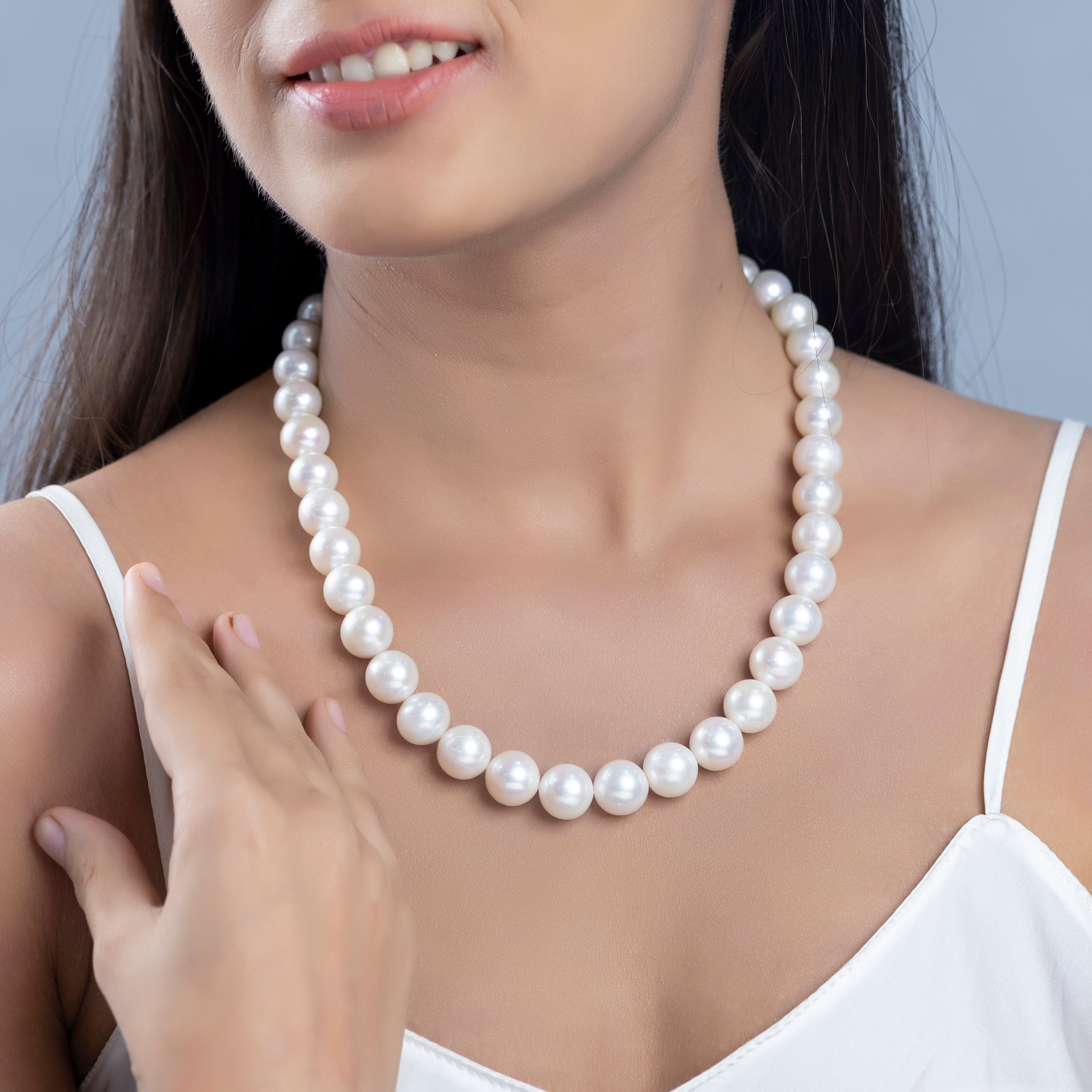 Freshwater White Pearl Necklace