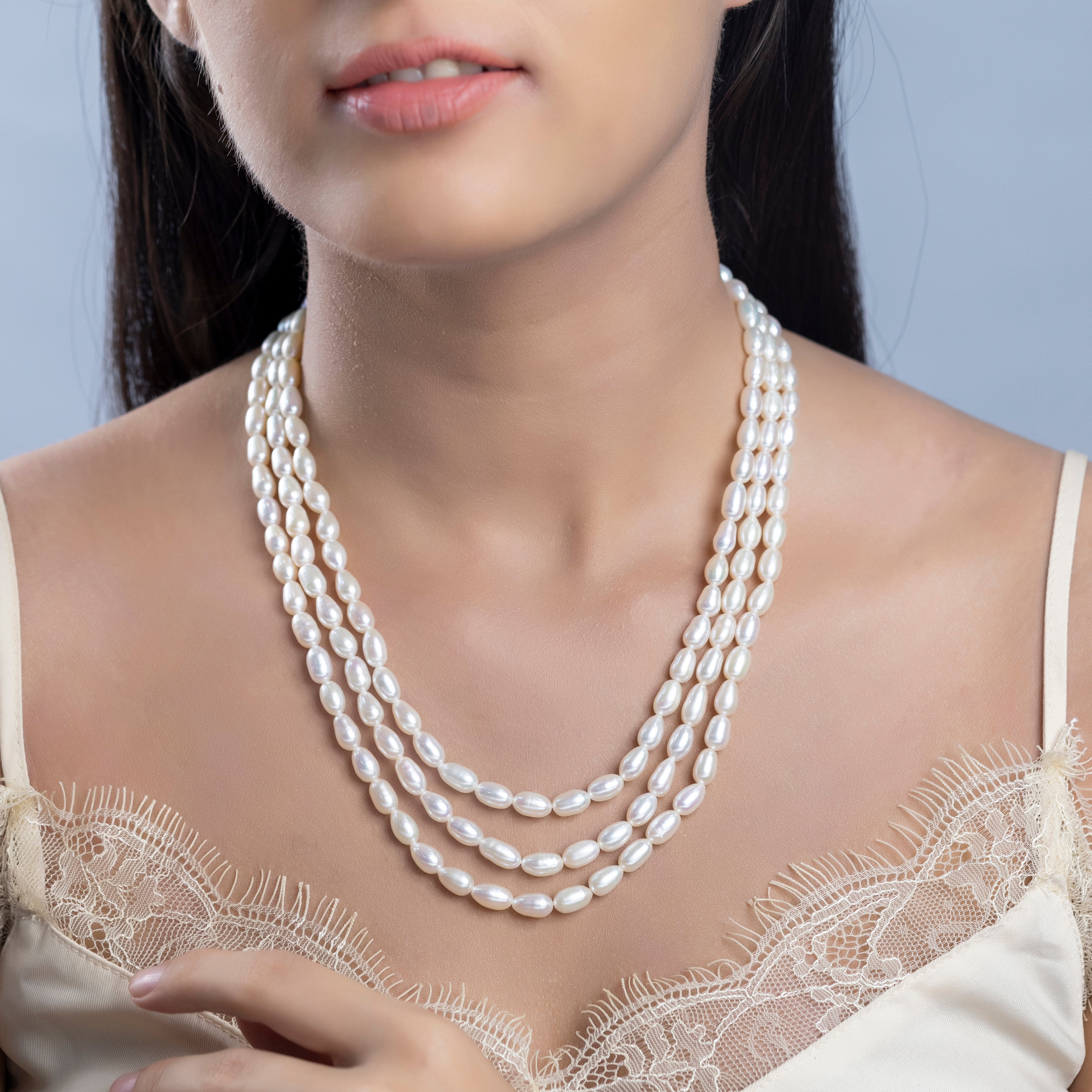 Luminous Oval Pearl Necklace