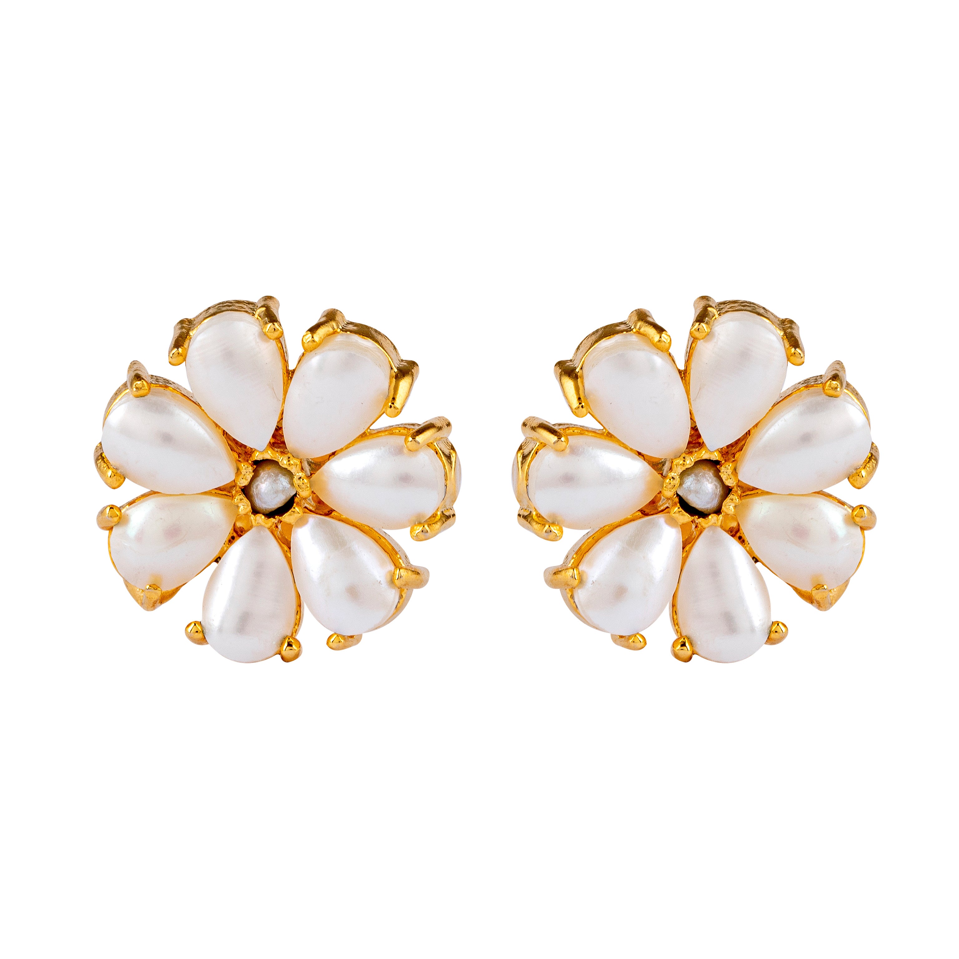 Simplicity in Pearl Stud Earrings