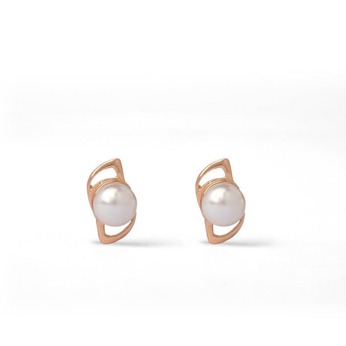 Golden Curve Pearl Earrings