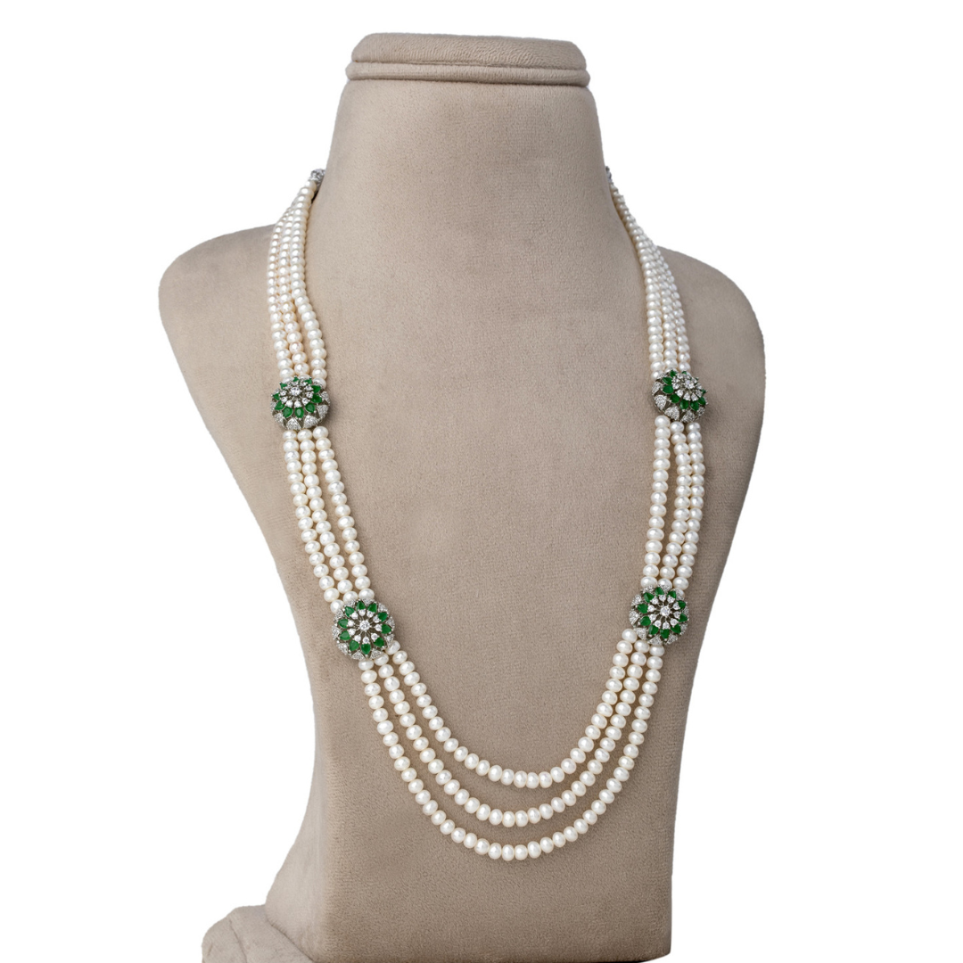 White and Green Long Jewelry Set